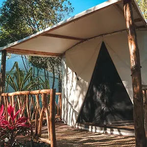 Huaya Camp , Playa del Carmen Mexico